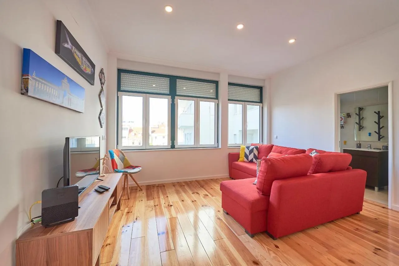 Апартаменты New!! Lisbon Hearth