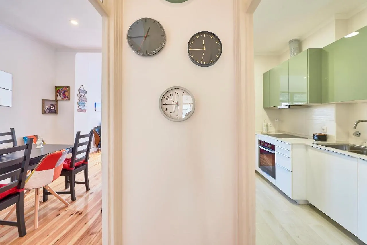 Апартаменты New!! Lisbon Hearth