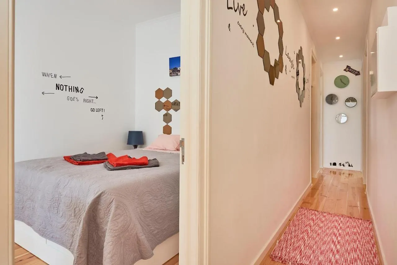 Апартаменты New!! Lisbon Hearth