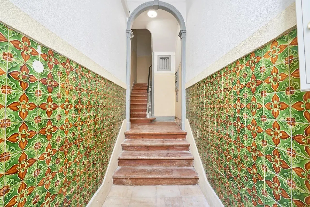 Апартаменты New!! Lisbon Hearth